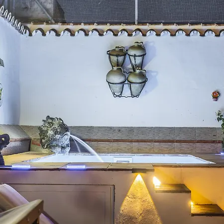 Cubo's Estudio Noches De Luna B & Pool Casabermeja